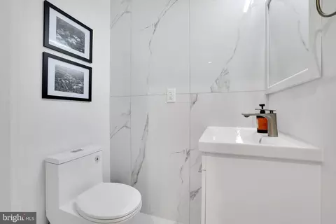 Bath - 317 3rd St SE #12, Washington, DC 20003 photo 1 of 4