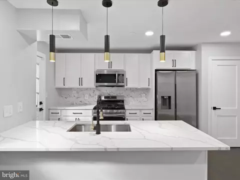 Kitchen - 17 54th St SE, Washington, DC 20019 photo 4 of 6