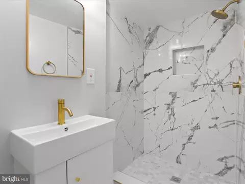Bath - 17 54th St SE, Washington, DC 20019 photo 2 of 2