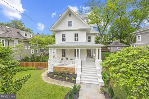3730 Northampton St NW, Washington, DC 20015