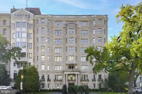 1026 16th St NW #606, Washington, DC 20036