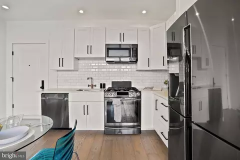 Kitchen - 1402 H St NE #307, Washington, DC 20002 photo 3 of 3