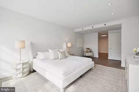 Bedroom - 2120 Bancroft Pl NW, Washington, DC 20008 photo 1 of 4