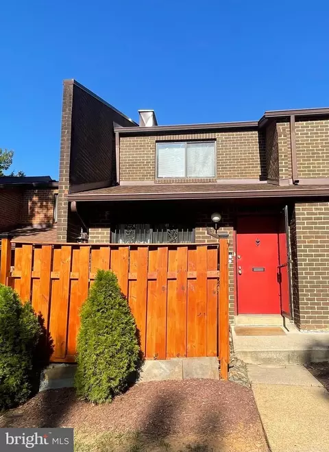 3470 Summit Ct NE, Washington, DC 20018