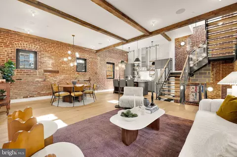 770 Girard St NW #8E, Washington, DC 20001