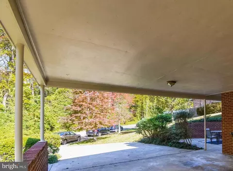 8301 E Beach Dr NW, Washington, DC 20012 photo 38