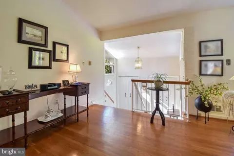 8301 E Beach Dr NW, Washington, DC 20012 photo 8