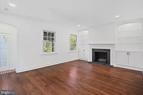 Living - 4410 Volta Pl NW, Washington, DC 20007 photo 1 of 4