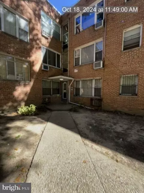 512 Ridge Rd SE #206, Washington, DC 20019