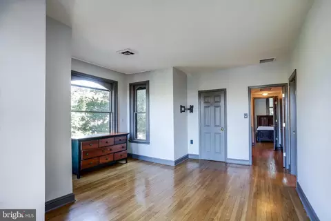 1 D St SE, Washington, DC 20003 photo 17