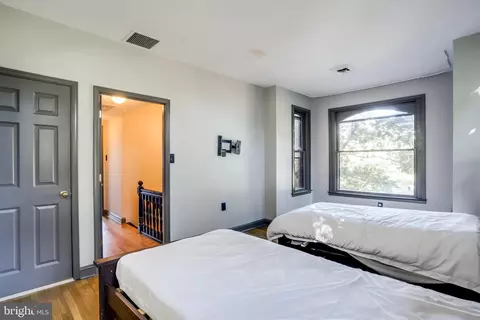 1 D St SE, Washington, DC 20003 photo 22