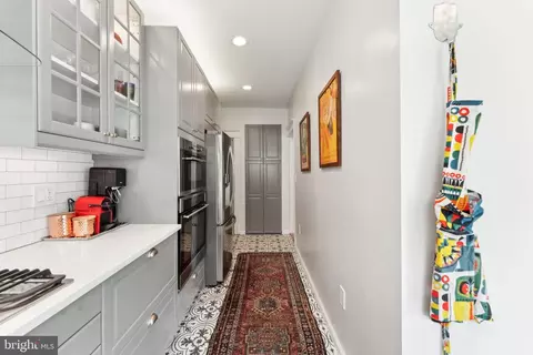 Entry Way - 1142 4th St NE, Washington, DC 20002 photo 3 of 6