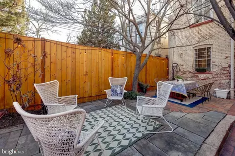 421 9th St NE, Washington, DC 20002 photo 34