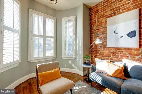 421 9th St NE, Washington, DC 20002 photo 5