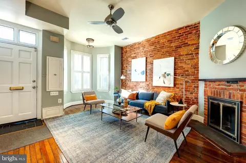421 9th St NE, Washington, DC 20002 photo 4