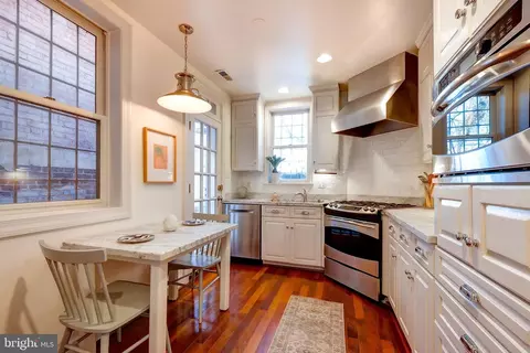 421 9th St NE, Washington, DC 20002 photo 13