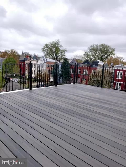 721 12th St NE, Washington, DC 20002 photo 32