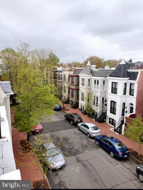721 12th St NE, Washington, DC 20002 photo 5