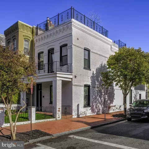 721 12th St NE, Washington, DC 20002 photo 2