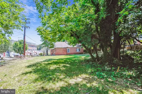 5309 Bass Pl SE, Washington, DC 20019