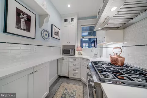 Kitchen - 2038 37th St NW, Washington, DC 20007 photo 2 of 4
