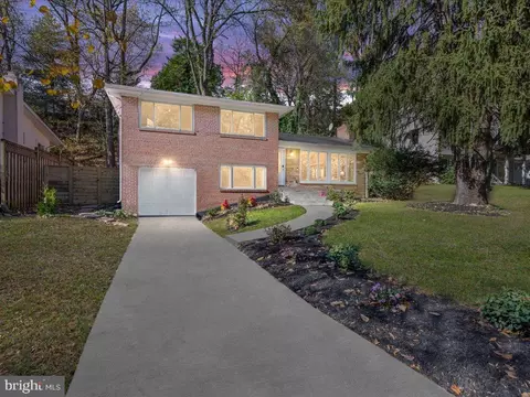 4334 Blagden Ave NW, Washington, DC 20011