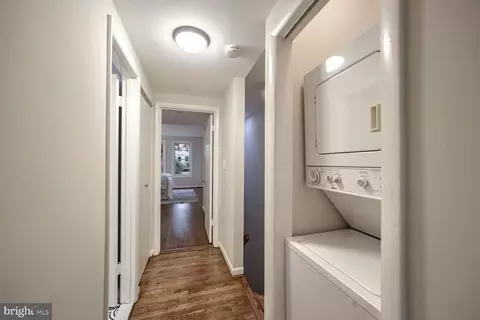 Entry Way - 719 4th St NE, Washington, DC 20002 photo 3 of 3