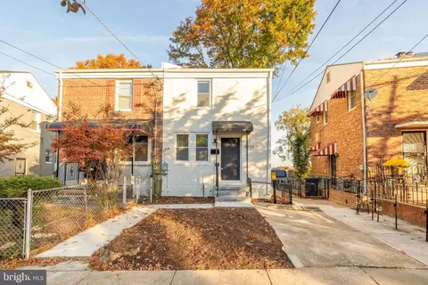 5432 B St SE, Washington, DC 20019