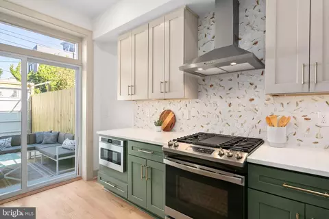 Kitchen - 414 G St NE, Washington, DC 20002 photo 1 of 1