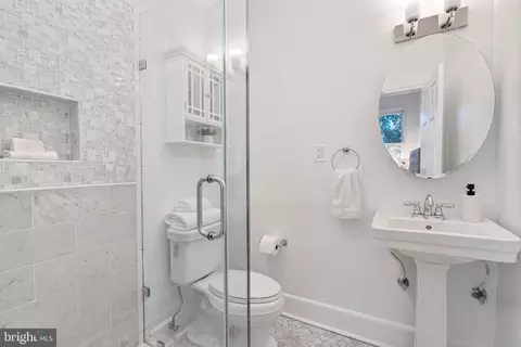 Bath - 251 15th St SE, Washington, DC 20003 photo 1 of 3