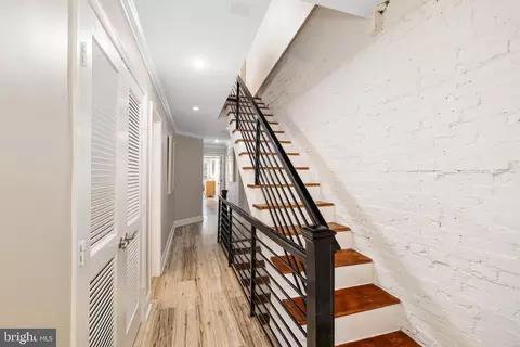 Entry Way - 913 8th St NE, Washington, DC 20002 photo 12 of 13