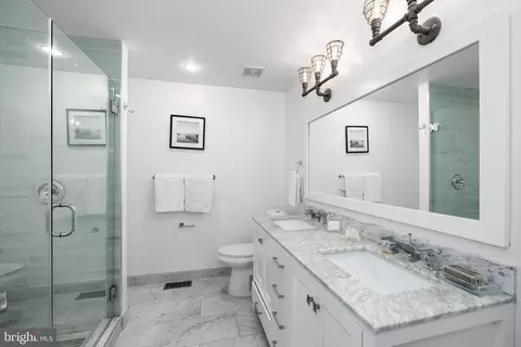 Bath - 913 8th St NE, Washington, DC 20002 photo 1 of 5