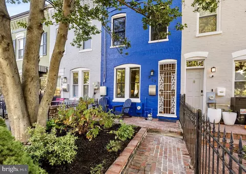 Other - 913 8th St NE, Washington, DC 20002 photo 1 of 10