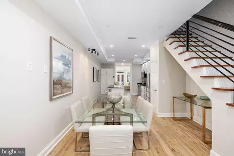 Entry Way - 913 8th St NE, Washington, DC 20002 photo 3 of 13