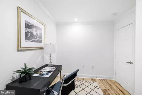 Entry Way - 913 8th St NE, Washington, DC 20002 photo 10 of 13