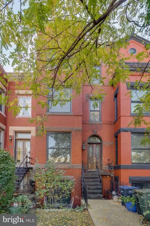 653 Maryland Ave NE, Washington, DC 20002