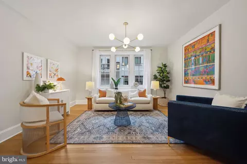 1835 Phelps Pl NW #23, Washington, DC 20008