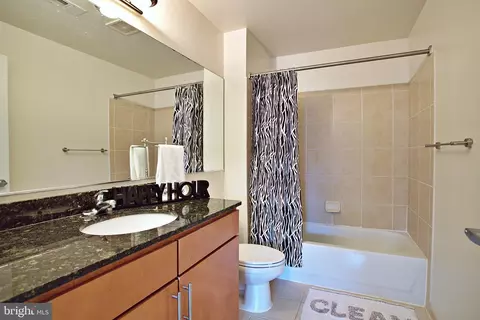 Bath - 915 E Street St NW #1211, Washington, DC 20004 photo 1 of 1