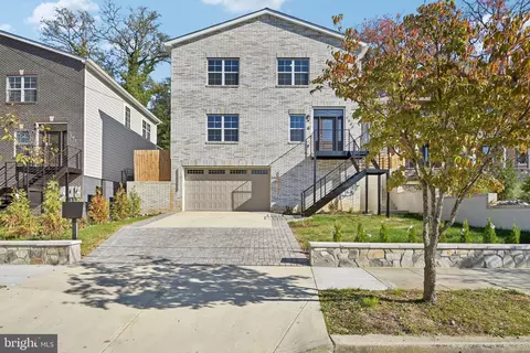 1206 34th SE, Washington, DC 20019
