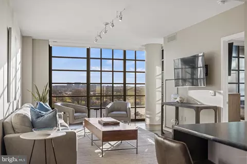 45 Sutton Sq SW #603, Washington, DC 20024 photo 17