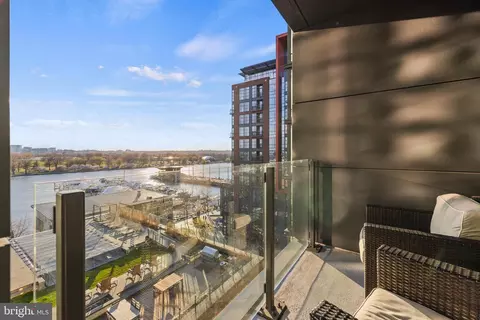45 Sutton Sq SW #603, Washington, DC 20024 photo 40