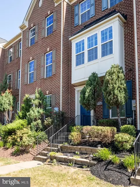 3720 Fort Lincoln Dr NE, Washington, DC 20018