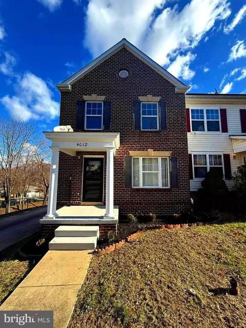 4012 Wahler Ct SE, Washington, DC 20032