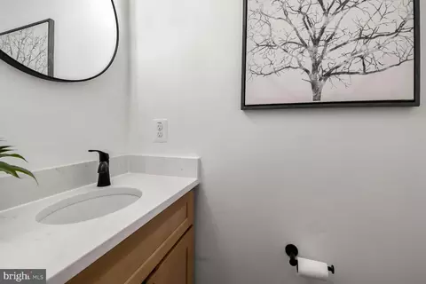 1514 A St NE, Washington, DC 20002 photo 22