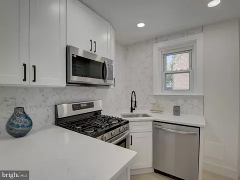5424 C St SE, Washington, DC 20019 photo 17