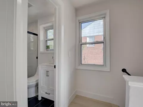 5424 C St SE, Washington, DC 20019 photo 22