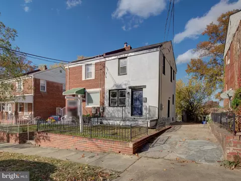 5424 C St SE, Washington, DC 20019 photo 2