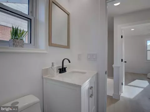 5424 C St SE, Washington, DC 20019 photo 32
