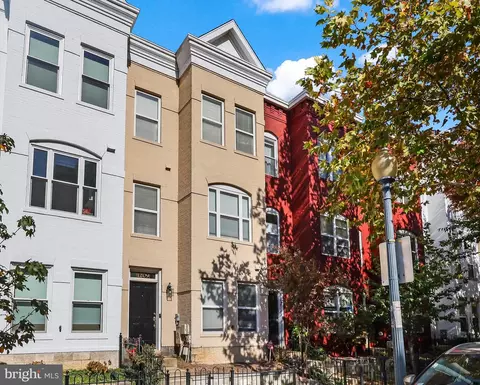 1209 V St NW, Washington, DC 20009