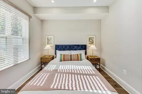 Bedroom - 2221 M St NE #202, Washington, DC 20002 photo 2 of 3